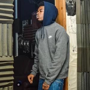 Meet your Posher, Sevenletter